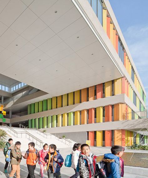 International School Design, Small School Building Design, Modern School Exterior, Schools Designs, Primary School Architecture, Primary School Design, School Design Ideas, School Design Architecture, Elementary School Design