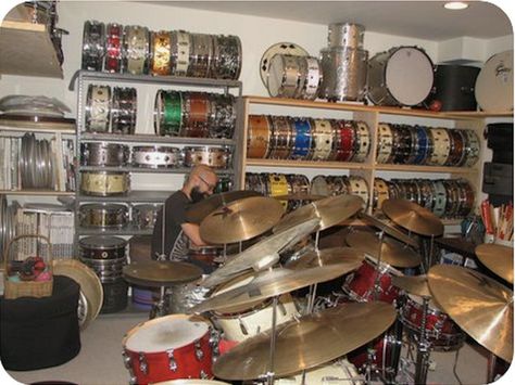 Drum Studio Ideas, Drum Room Ideas, Drum Studio, Drum Storage, Gear Organization, Music Drums, Drums Studio, Studio Storage, Drum Room