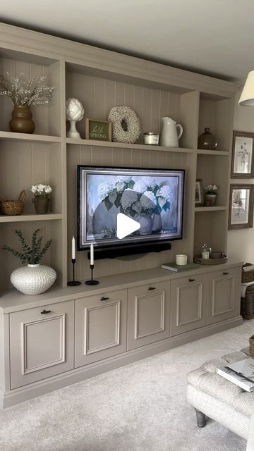 Tv Wall Unit Living Room Built Ins, Living Room Unit Ideas, Dining Room Media Wall, Media Wall Traditional, Bespoke Cabinetry Living Room, Traditional Media Wall, Ikea Media Unit, Wall Units Living Room Built Ins, Media Unit Ideas Tv Walls