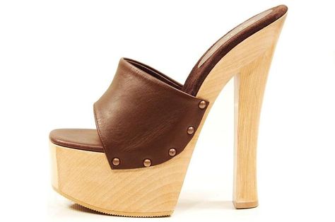 Yeezy Shoes Women, Candy Brown, Womens Clogs And Mules, Brown High Heels, Wooden Heels, Mules Sandals, Hot Heels, Slip On Mules, Yeezy Shoes