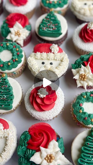 Jenna Badu-Antwi on Instagram: "Festive cupcakes for a Santa Brunch!" Cupcake Frosting Techniques, Santa Cupcakes, Decorated Cupcakes, Frosting Techniques, Cupcake Tutorial, Holiday Sprinkles, Holiday Cupcakes, Cake Artist, Cupcake Frosting