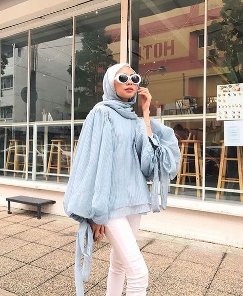 Hijab + Statement Sleeves + Baby Blue (izreensyafika) Light Blue Hijab Outfit, Ootd Baby Blue Hijab, Baby Blue Outfit Hijab, Blue Dress Outfit Hijab, Baby Blue Dress Hijab, Baby Blue Blazer Outfit, Purple Hijab Outfit, Dress Outfit Hijab, Baby Blue Dress Outfit