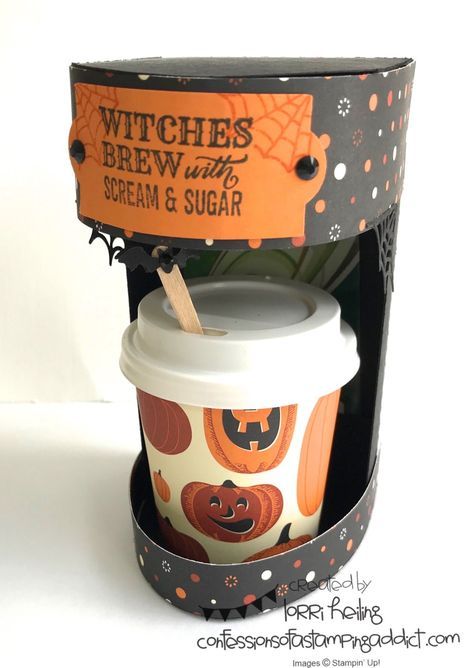 Halloween Keurig Coffee Maker Tutorial :: Confessions of a Stamping Addict Coffee Gift Ideas, Coffee Cup Crafts, Party Favors Halloween, Mini Coffee Cups, Coworker Gifts, Halloween Paper Crafts, Table Favors, Keurig Coffee Makers, Gift Card Holders