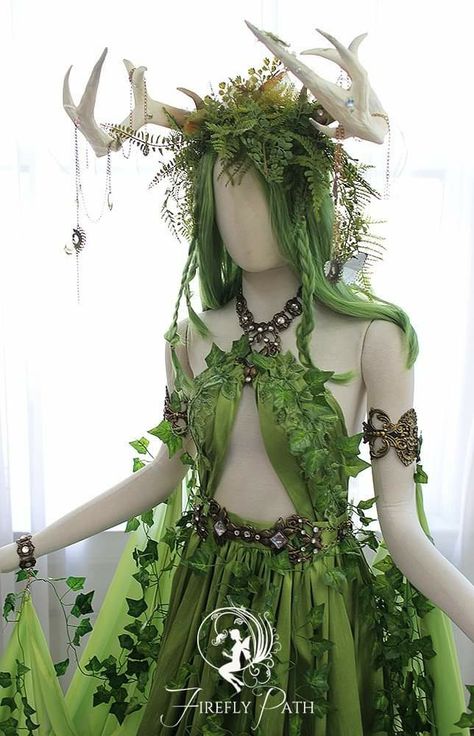 Dryad Costume, Fae Costume, Mother Nature Costume, Garden Fairy Costume, Firefly Path, Fairy Costume Diy, Elf Dress, Elf Cosplay, Fairy Cosplay