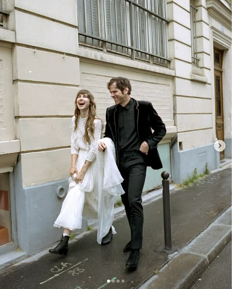 Couple Snap, Phil Chester, Rhodes Wedding, Wedding Snap, Paris Elopement, City Elopement, Indie Wedding, Paris Images, Civil Wedding