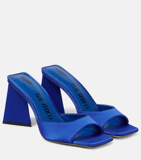 Cobalt Blue Shoes, The Attico, Mid Heel Sandals, Leather Mules, Slingback Pump, Designer Heels, High Jewelry, Mid Heel, Blue Shoes