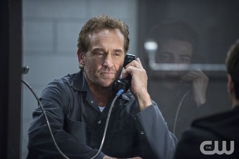 The Flash "Things You Can't Outrun" S1EP3 Flash Oc, John Wesley Shipp, The Flash Season 1, Bart Allen, Flash Photos, Team Flash, Supergirl 2015, The Flash Season, Superman And Lois