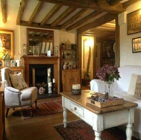 English Cottage Interiors Cozy, Cottage Interiors Cozy, Twilight Decor, Old Cottage Interior, British Cottage Interior, Brown Houses, Irish Cottage Interiors, Cottage Core Interior, Uk Cottage