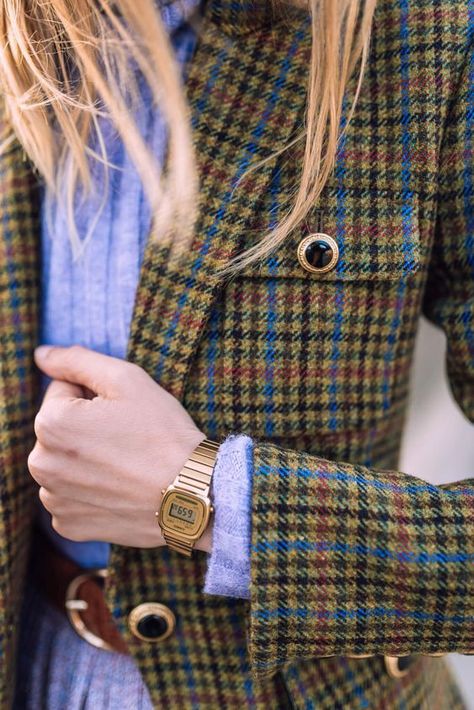 Tweed Jackets For Women, Outfits For Winter Women, Tweed Jacket Outfit Women, Jacket Flatlay, Fashion Outfits For Winter, Tweed Blazer Outfit Women, Tweed Blazer Outfit, Street Fashion Outfits, English Hunting