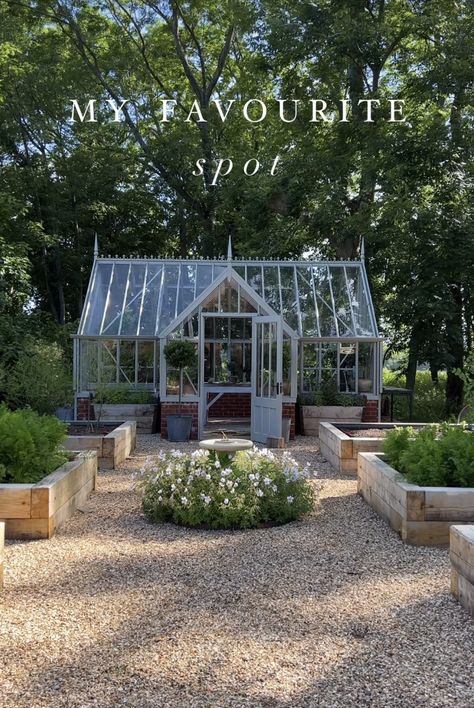 Outdoor Greenhouse, Potager Garden, Backyard Greenhouse, Farmhouse Garden, Garden Inspo, Veg Garden, Garden Area, Greenhouse Gardening, Vegetable Garden Design