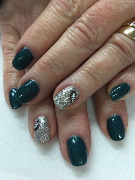 Super Bowl Eagles custom made Color Football Gel Nails Eagles Nail Art, Philly Eagles Nails, Eagles Green Nails, Philadelphia Eagles Nails Designs, Eagles Nails Philadelphia, Eagles Nail Designs, Nail Designs Football, Football Nail Ideas, Football Season Nails