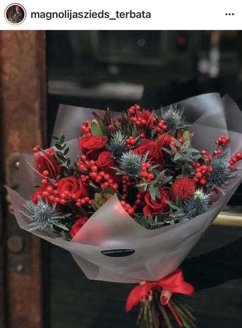 Xmas Bouquets, Birthday Flowers Bouquet For Men, Christmas Bouquet Gift Flowers, Bouquet Christmas, Flower Arrangements For Men, Christmas Bouquet Gift, Winter Flower Bouquet Gift, Holiday Flower Bouquet, Xmas Flower Arrangements