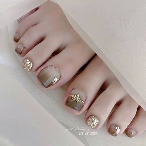 Nail Polish Combinations, Feet Nail Design, Toenail Designs, Gel Toe Nails, Toe Nail Color, Pretty Toe Nails, Hello Nails, Cute Simple Nails, Cute Toe Nails