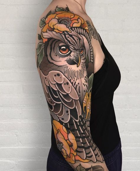 Jeroen J Tattoo on Instagram: “Neo traditional Owl tattoo! 🦉I really love doing big pieces like this! #owltattoo #owltattoos #owls #owllover #animaltattoos #birdtattoo …” Neo Traditional Owl Tattoo, Neo Traditional Owl, Traditional Owl Tattoo, Red Fox Tattoos, Traditional Owl, Traditional Owl Tattoos, Noir Tattoo, Neo Traditional Art, Black Skull Tattoo