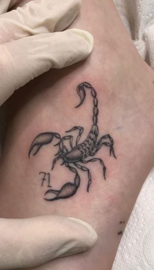 Scorpion Fine Line Tattoo, Scorpion Tattoo Fine Line, Tattoo Types, Scorpion Tattoo Design, Scorpion Tattoos, Tattoo Me, Torso Tattoos, Blue Rose Tattoos, Scorpio Tattoo