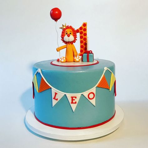 First Birthday Lion Cake on Cake Central Leo First Birthday, Cake Lion, Lion Birthday Cake, Cake First Birthday, Lion Cake, 1st Bday Cake, Boys 1st Birthday Cake, Animal Birthday Cakes, Lion Birthday