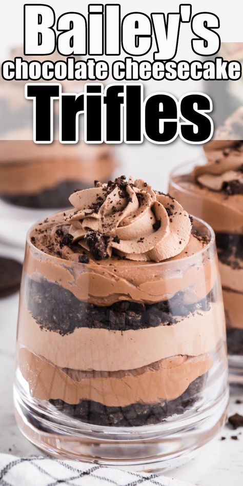 Baileys Chocolate Mousse Recipe, Chocolate Cheesecake Trifle, Baileys Dessert, Baileys Irish Cream Recipes, Chocolate Mousse Desserts, Cups Recipes, Irish Cream Recipe, Creamy Chocolate Cheesecake, Cheesecake Trifle