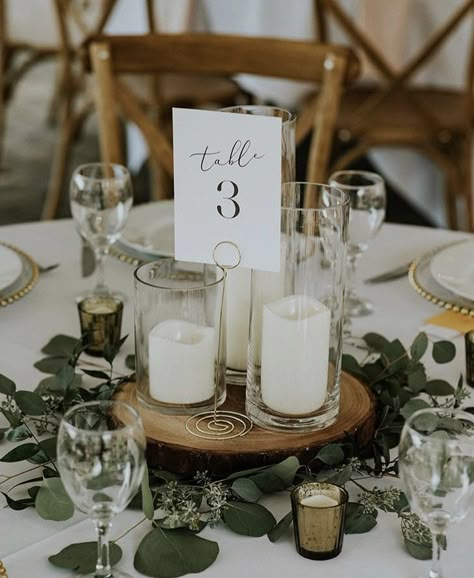 Simple Candle And Greenery Centerpieces, Wood Charger Centerpiece, Centerpieces Wedding Wood Slices, Wood Plank Table Centerpiece, Wedding Wood Slabs Centerpieces, Wooden Log Table Centrepiece, Rustic Circle Table Wedding, Log Wedding Centerpieces, Wedding Centerpiece Wood Slice