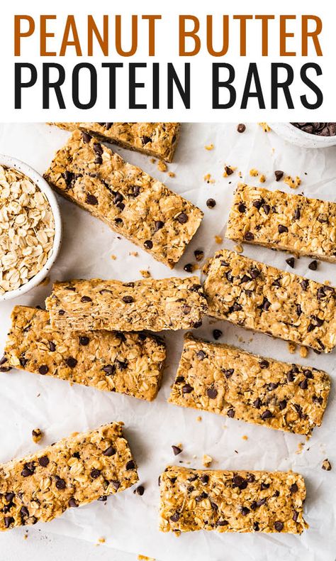 These no bake peanut butter protein bars are made with rolled oats, protein powder, peanut butter and maple syrup. They're easy to make, require just one bowl and are perfect for meal prep! Vegan + gluten-free. Homemade Protein Bars, Peanut Butter Protein Bars, Easy Protein, Ball Recipes, Vegan Protein Bars, Protein Bars Homemade, No Bake Peanut Butter, Protein Packed Snacks, Protein Bar Recipes