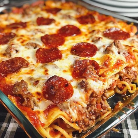 Meat Lovers Pizza Casserole - Grandma's Simple Recipes Meat Lovers Pizza Casserole, Freeze Pizza Dough, Garlic Bread Pizza, Baked Green Beans, Meat Lovers Pizza, French Onion Soup Recipe, Onion Soup Recipes, Pizza Casserole, Frozen Pizza