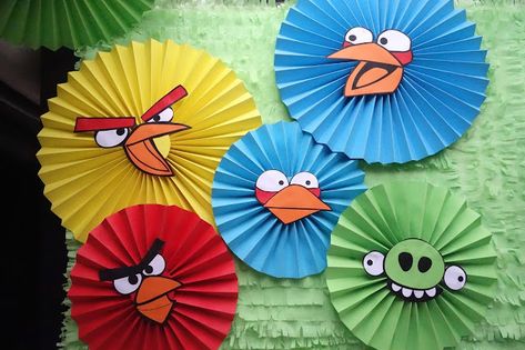 Bird Birthday Parties, Angry Birds Cake, Angry Birds Party, Angry Birds Star Wars, Simple Birthday Party, Bird Party, Paper Rosettes, Bird Birthday, Minion Party