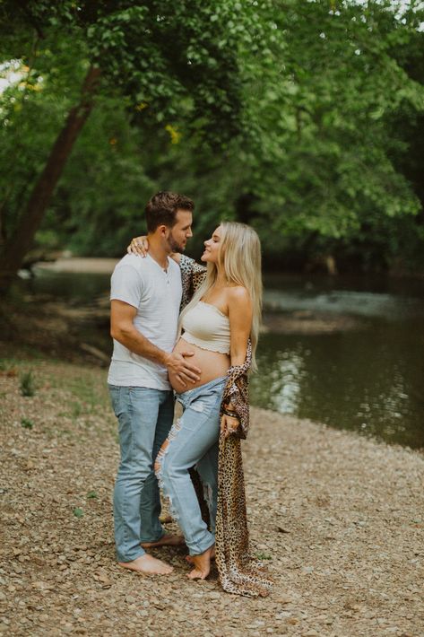 37 Week Wildflower Maternity Shoot – Hunter Premo Creek Maternity Pictures In Jeans, Ripped Jeans Maternity Shoot, Maternity Photos In Creek, Maternity Photography Greenery, Maternity Outfits For Photoshoot Summer, Maternity Pictures In Creek, Jeans And Bra Maternity Shoot Outside, Hunter Premo Maternity, Bra Maternity Pictures