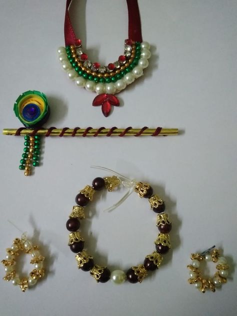 Rakhi Tutorial, Laddu Gopal Dresses, Diy Diwali Decorations, Diwali Craft, Diwali Diy, Krishna Janmashtami, Beaded Necklace Diy, Necklace Diy, Diwali Decorations