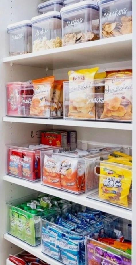 Dream Fridge, Fridge Organized, Fridge Organizers, House Pantry, Organize Your Pantry, Neat Method, Hidden Forest, Snack Organizer, Pantry Organisation