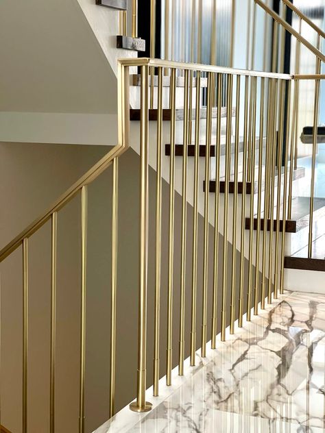 #brass #brassdesign #brassrailings #railing #railings #balcony #porches #banister #balustrade #metaldesign #design #interiordesign Modern Banisters And Railings Brass, Gold Banister Stair Railing, Modern Balustrade Design, Brass Railing Staircases, Gold Stair Railing, Brass Banister, Golden Staircase Railing, Brass Stair Balusters, Brass Stair Railing