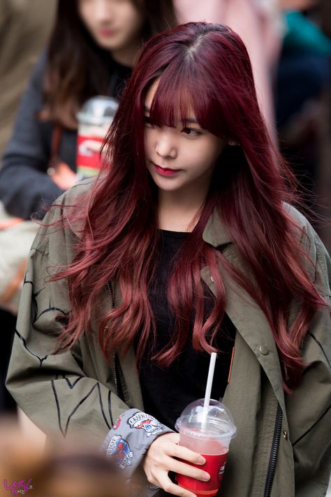 Red Hair Color Japanese - Best Hair Color for Natural Black Hair Check more at http://www.fitnursetaylor.com/red-hair-color-japanese/ Japanese Hair Color, Asian Red Hair, Pelo Color Vino, Kpop Hair Color, Korean Hair Color, Red Hair Inspo, Wine Hair, Kpop Hair, Orange Caramel