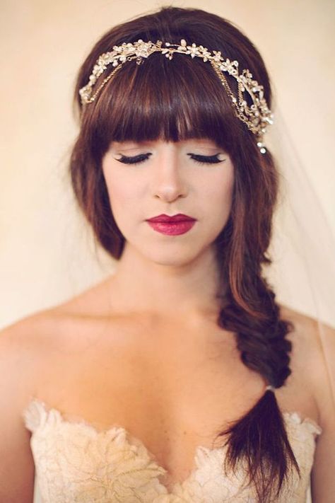 17 Wedding Hairstyle Ideas for Brides With Bangs Side Braid Wedding, Bohemian Wedding Headpiece, Big Braid, Bride Hairstyle, Flowers In Her Hair, Vintage Wedding Hair, Elegant Wedding Hair, Side Hairstyles, Fishtail Braid