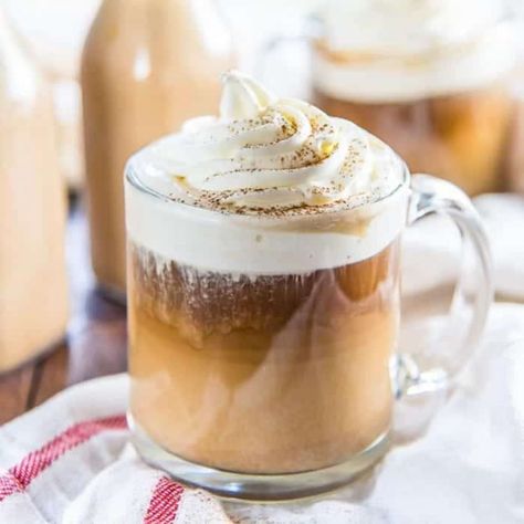 Pumpkin Pie Spice Coffee, Pumpkin Spice Creamer Recipe, Diy Pumpkin Pie, Homemade Pumpkin Spice Coffee Creamer, Homemade Pumpkin Spice Creamer, Pumpkin Spice Coffee Creamer, Homemade Pumpkin Spice Coffee, Coffee Creamer Recipes, Homemade Pumpkin Pie Spice