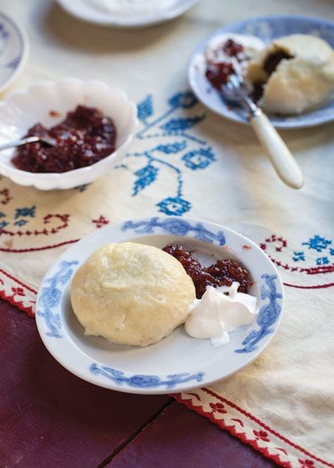 These hearty mashed potato dumplings are stuffed with an allspice-laden bacon-onion filling, and served with sour cream and lingonberry preserves. Mashed Potato Dumplings, Midsummer Celebration, Swedish Midsummer, Swedish Cuisine, Swedish Dishes, Potato Dumplings, Scandinavian Food, Swedish Recipes, Onion Recipes