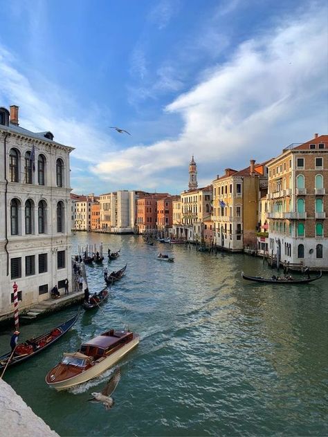 VENICE-ITALY | Grand Canal, Venice, Italy 🇮🇹 💞 | Facebook Decor Ideas Birthday, Birthday Decor Ideas, Grand Canal Venice Italy, Grand Canal Venice, Italy Vibes, Home Decor Aesthetic, Decorating Home, Italy Summer, Italy Aesthetic