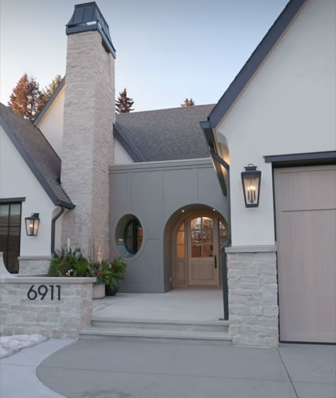 Half Stucco Half Siding House, White Rock Home Exterior, Exterior Limestone, Stucco And Stone Exterior, Modern European Home, Stucco House, Meridian House, Stucco Siding, St Florian