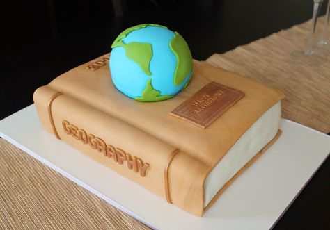 Creative Cakes by Lynn: Geography Book Cake Geography Cake Ideas, Geography Cake, Geography Themes, Earth Science Teacher, Teacher Cakes, Travel Cake, Book Cakes, Easy Mandala, Easy Mandala Drawing