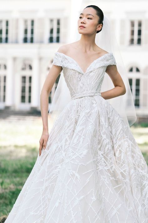 Elie Saab's New Spring 2025 Wedding Dress Collection Was Made for the Romantic Bride Wedding Dresses Chic, Elie Saab Bridal, Groom Style Wedding, Modest Wedding Dresses With Sleeves, Unique Wedding Dresses, Chic Wedding Dresses, Wedding Dress Collection, 2025 Wedding, Spring 2025