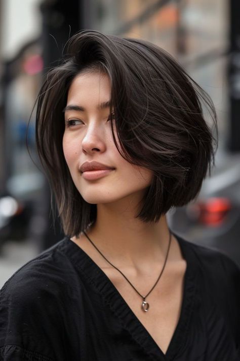 French Bob Color, French Bob Asian, Bob Asian Hair, French Bob Hairstyles, Short French Bob, Parisian Hair, Versatile Haircut, Summer Blonde Hair, Short French