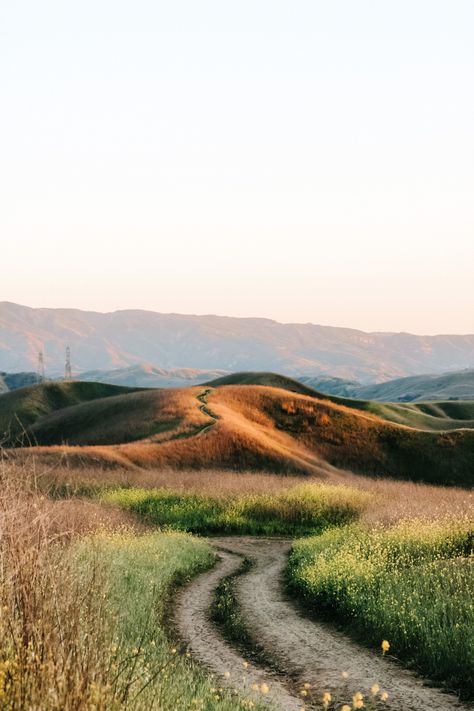 Rural California Aesthetic, California Nature Photography, Car Moodboard, Chino Hills California, Grad Makeup, California Country, Chino California, California Hills, California Nature