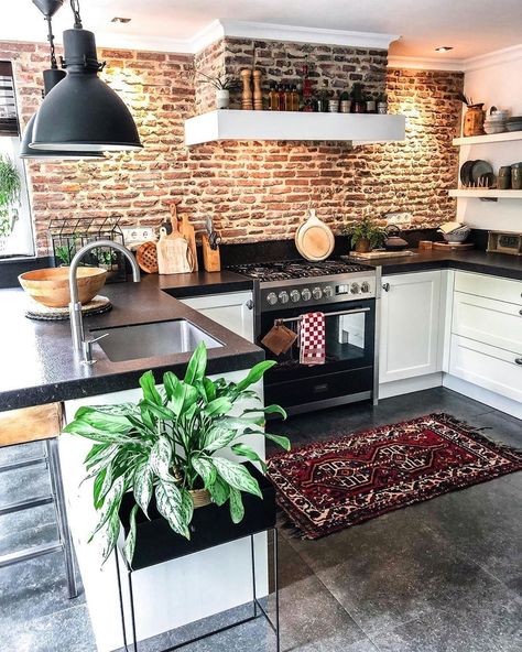 Homely Decors on Instagram: “I just love this kitchen!! It's so gorgeous, don't you think?⠀ .⠀ .⠀ Follow us @homely_decors⠀ .⠀ 📸 @andrea_groot⠀ .⠀ #decorlovers…” Kitchen Ideas Brick Wall, White Kitchen With Brick, Brick Wall In Kitchen, Interior Brick Wall Ideas, Brick Wall Kitchen Ideas, Brick Kitchen Ideas, Kitchen With Brick Wall, Kitchen Brick Wall, Kitchen Brick