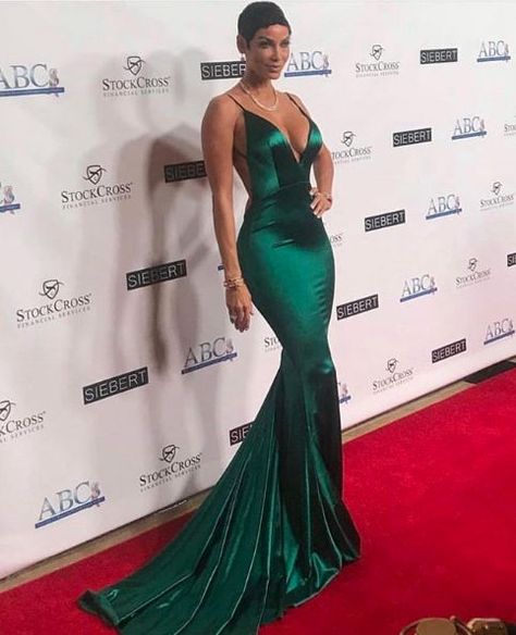 9aa42b31882ec039965f3c4923ce901bdesc51294287ri Dark Green Prom Dresses, Rose Gown, Green Evening Dress, Backless Evening Dress, Custom Prom Dress, Backless Prom Dresses, Cute Prom Dresses, Green Prom Dress, Prom Outfits