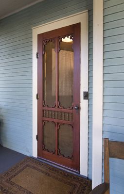 Victorian Screen & Storm Doors - YesterYear's Vintage Doors Vintage Screen Doors, Old Screen Doors, Wooden Screen Door, Farmhouse Front Door, Hardwood Doors, Porch Doors, Vintage Doors, Wooden Screen, Screen Doors