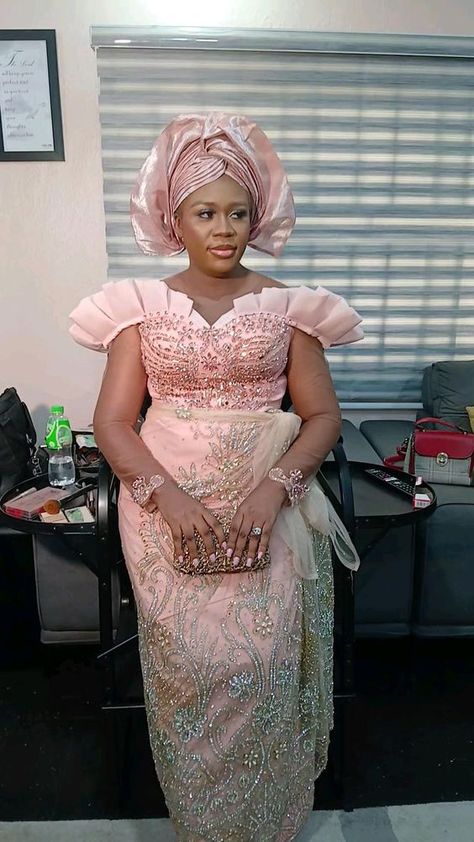 Peach lace style inspired for dedication and traditional marriage Blouse For Wrapper, Ibo Blouse, Blouses For Wrapper, Iro And Blouse, Ankara Corset Top, Lace Gown Style, Blouse And Wrapper, Madam Blouse, Simple Ankara Gowns