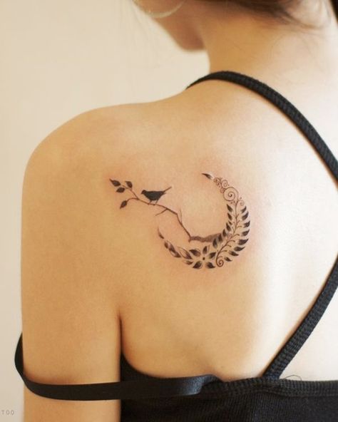 Moon Stars Tattoo, Small Tattoos Women, Celestial Tattoos, Sun Moon Tattoo, Simple Bird Tattoo, Dark Skin Tattoo, Half Moon Tattoo, Bird Tattoos For Women, Stars Tattoo