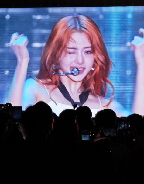 Yunjin Kim, Blue Flames, Orange Hair, I Love Girls, Girl Crush, Pop Group, Role Models, Kpop Idol, Pretty Woman