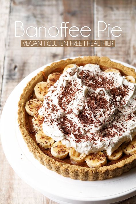 Gluten Free Banoffee Pie, Healthy Banoffee Pie, Dairy Free Banana Cream Pie, Vegan Banoffee, Vegan Banoffee Pie, Dairy Free Deserts, Dairy Free Pies, Vegan Pies, Banoffee Pie Recipe