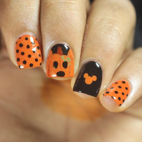 Note: Recreating my nail art for any kind of business purpose (Press-on or others like doing on clients) is not allowed. Mickey Pumpkin Nails, Disney Halloween Nails, Pumpkin Nail, Pumpkin Nail Art, Mickey Pumpkin, Pumpkin Nails, Nail Art Disney, Nails Polish, Art Disney