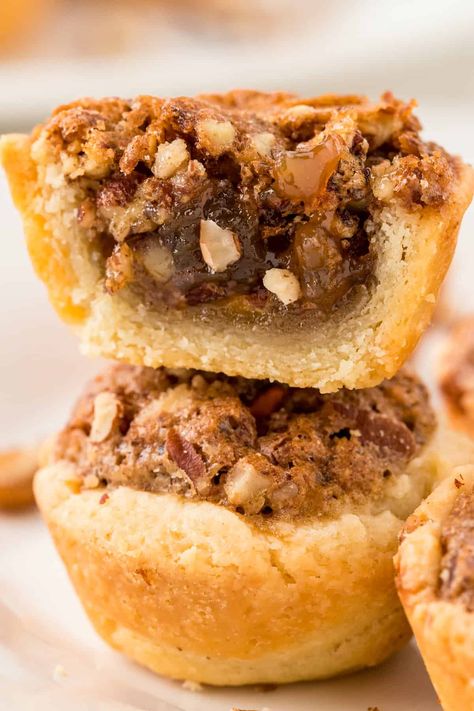 Pecan Cups Recipe, Nut Cups Recipe, Pecan Tassie Recipe, Bite Size Pecan Pie, Tassies Recipe, Pecan Pie Tarts, Pastry Cups, Pecan Tassies, Pecan Pie Bites