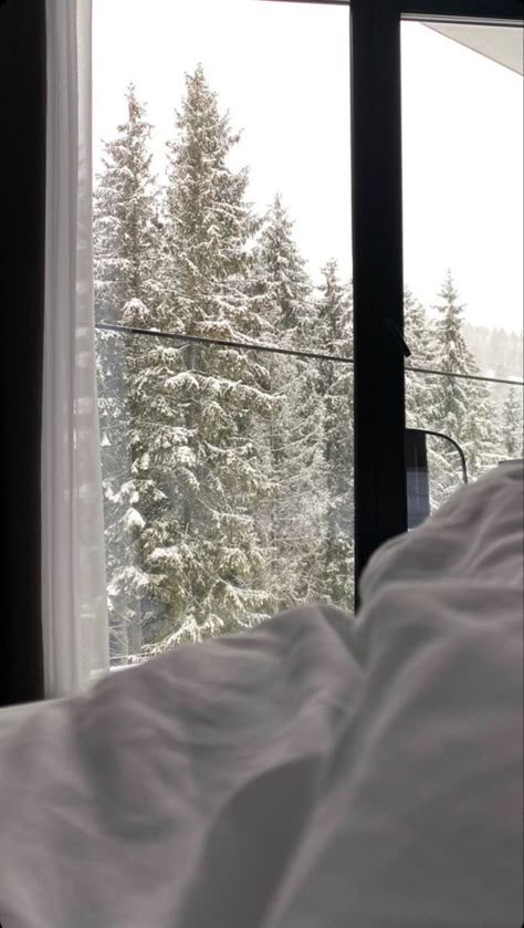 Breckinridge In The Winter, Clean Winter Aesthetic, Winter Lovers, I Smell Snow, Winter Mood, I Love Winter, Winter Inspo, Christmas Feeling, Winter Love