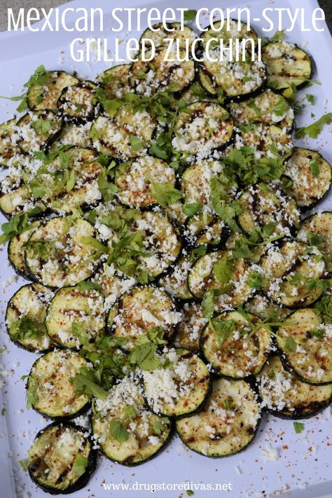 With all the flavors of Mexican Street Corn, but with zucchini slices as the base, this Mexican Street Corn-Style Grilled Zucchini recipe is sure to … Grilled Zucchini Recipes, Thanksgiving Main Dish, Mexican Zucchini, Grilled Vegetable Recipes, Alkaline Recipes, Zucchini Recipe, Grilled Mushrooms, Thanksgiving Recipes Side Dishes, Mexican Street Corn